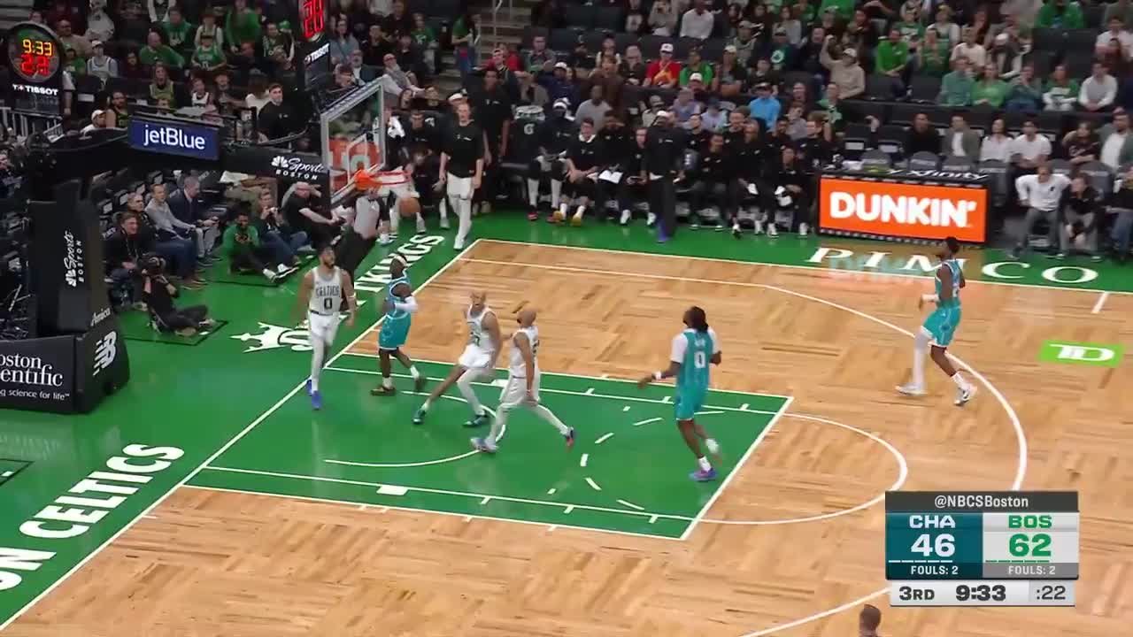 Paul George sets up the nice finish
