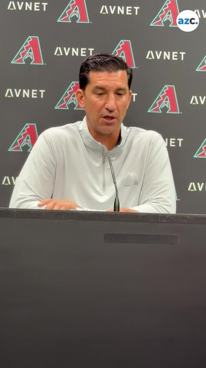 Diamondbacks GM explains decision to bring manager Torey Lovullo back