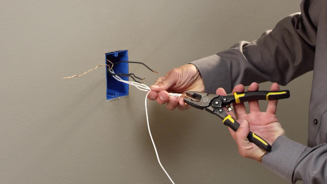 Indoor Wi-Fi Controlled Outlet — Prime Wire & Cable Inc.