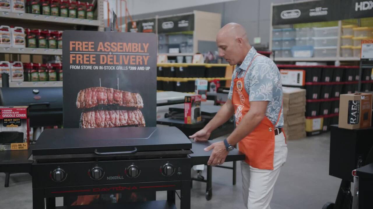 Nexgrill Daytona 4-Burner Propane Gas Griddle with Lid in Black