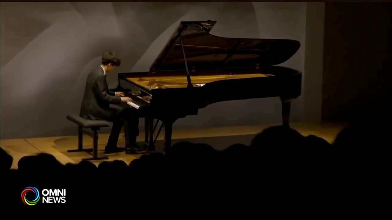 華裔少年鋼琴家回歸溫市演出