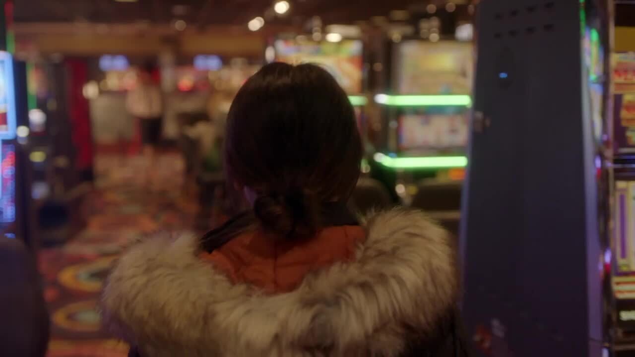 S3 - Episode 1: Turning