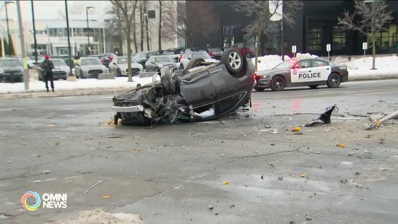 多伦多东区发生交通事故，一辆汽车整个翻车，一名20多岁男子被捕，涉嫌酒后药后驾驶