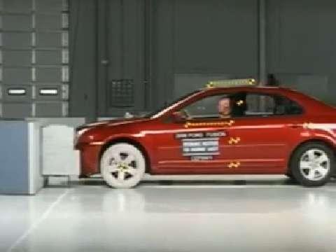 Ford Fusion crash test 2006-2007