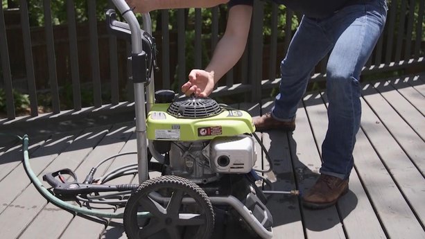 How to Clean Your Deck