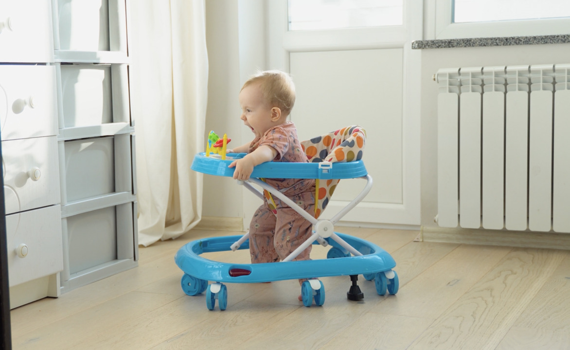 Baby walkers banned in canada online