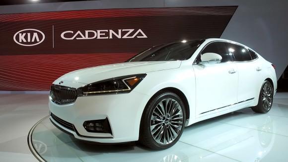 Kia Cadenza Aims for Fuel Efficiency, Added Safety