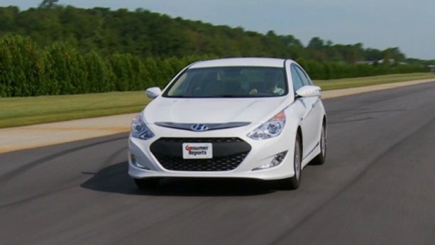 Hyundai Sonata Hybrid 2011-2013 Road Test