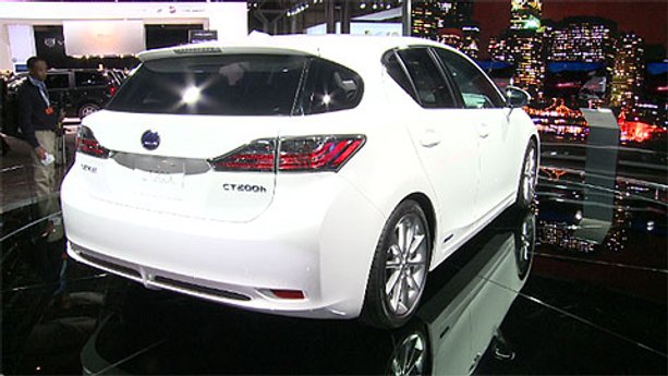 Lexus CT 200h: 2011 Preview