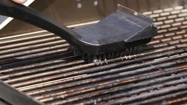 How to Clean and Maintain Your Gas Grill