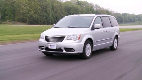 Chrysler Town & Country 2011-2015 Road Test