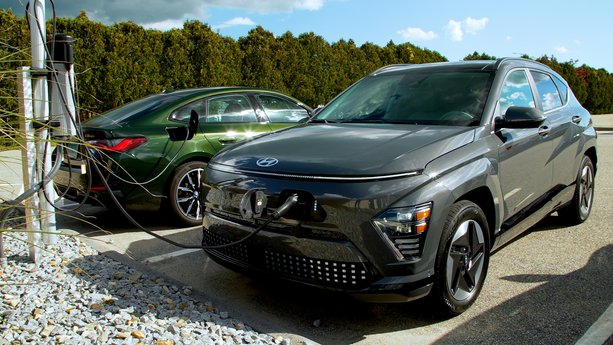 Talking Cars Bonus: The Feasibility of Low-Carbon Fuels in the US