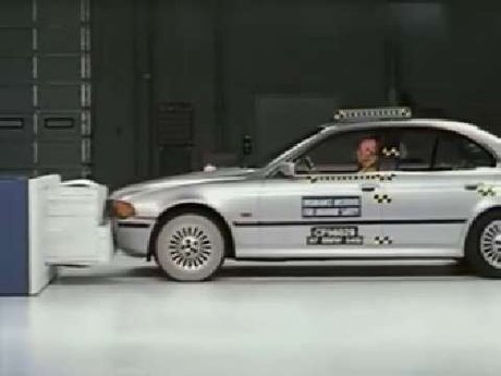 BMW 5 Series crash test 1997-2003