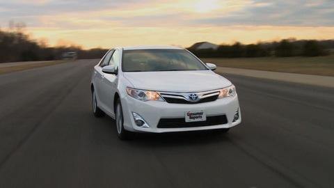 Toyota Camry Hybrid 2012-2014 Road Test