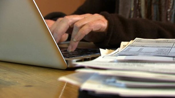 Skip identity theft protection services