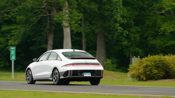 Talking Cars: Bonus Episode