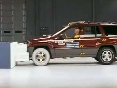 Jeep Grand Cherokee crash test 1999-2004