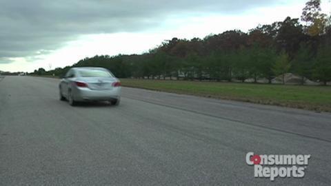 Buick LaCrosse eAssist 2012-2013 Road Test