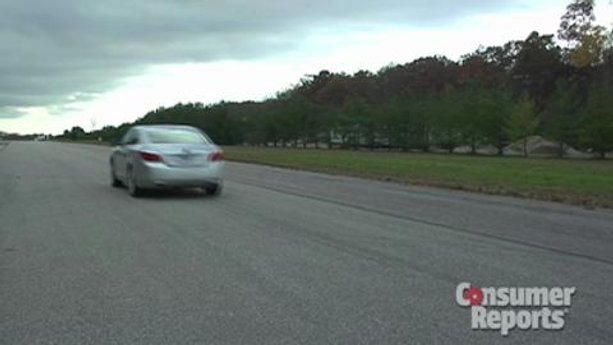Buick LaCrosse eAssist 2012-2013 Road Test