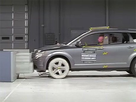 Dodge Journey crash test 2009-2012