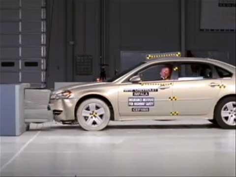 Chevrolet Impala crash test 2010-2011