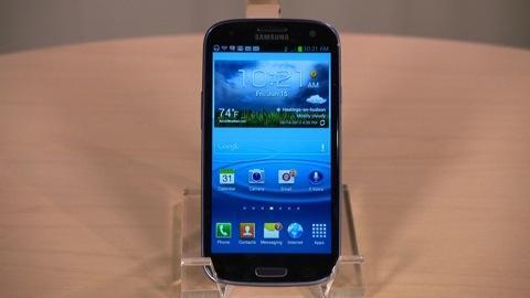 Samsung Galaxy S III first look