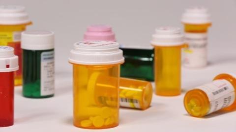 Pain Pill Dangers: Avoid Deadly Addiction