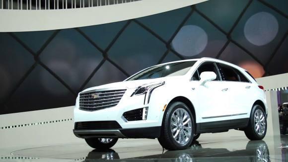 Cadillac XT5 Loses Weight, Adds Luxury