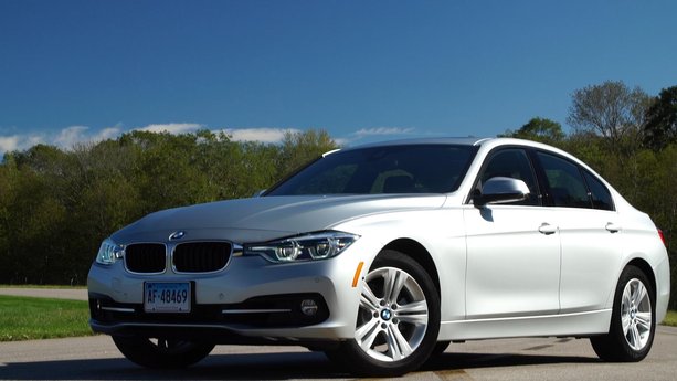 BMW 330i 2017-2018 Quick Drive