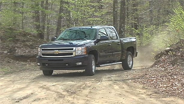 Chevrolet Silverado 2007-2013 Road Test
