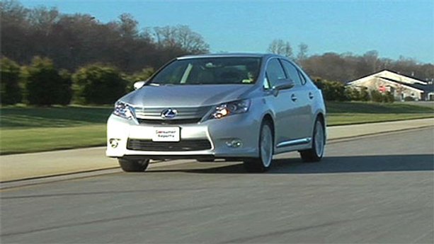 Lexus HS 250h 2010-2012 Road Test