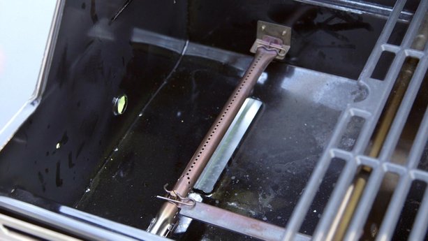 How to Replace a Gas Grill Burner