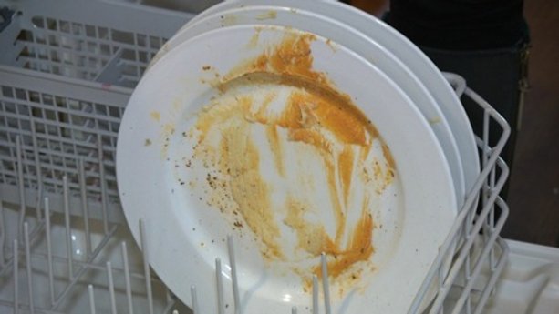 Testing dishwasher detergents