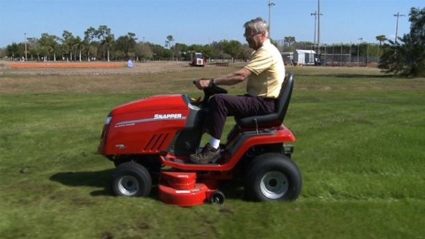 Lawn Tractor Buying Guide