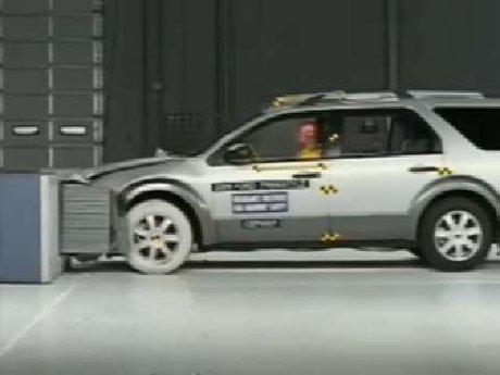 Ford Freestyle crash test 2005-2007