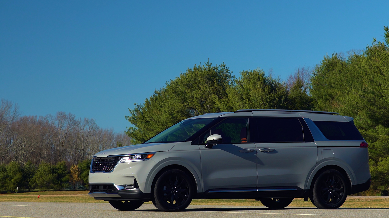 Talking Cars #301: Kia Carnival and Other Tales of #VanLife