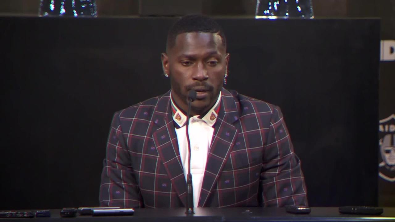 Oakland Raiders wide receiver Antonio Brown holds his jersey during an NFL  football news conference, Wednesday, March 13, 2019, in Alameda, Calif. (AP  Photo/Ben Margot)