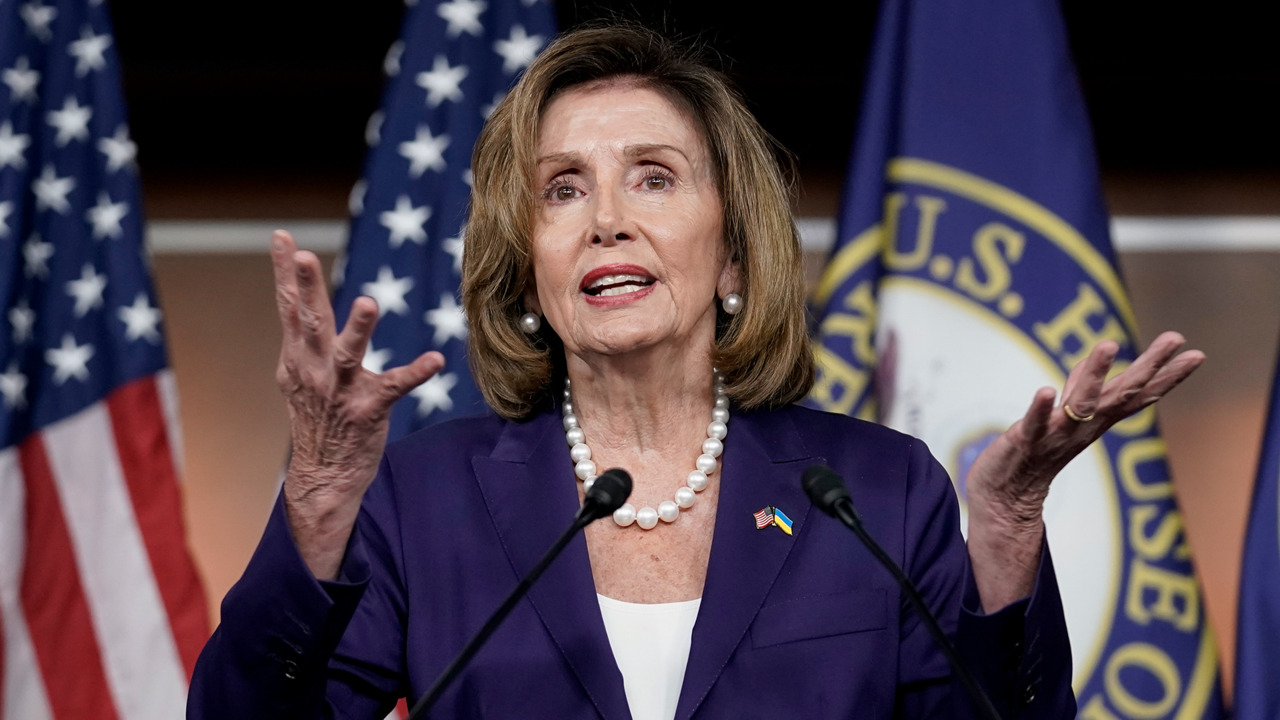 Pelosi calls out hypocrisy in Lindsey Graham’s abortion bill