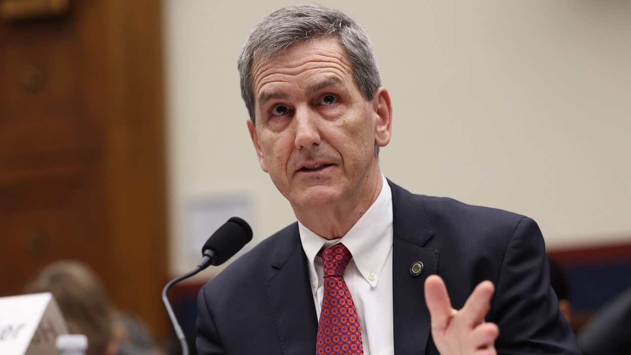 NextImg:Boeing needs more oversight, FAA chief says