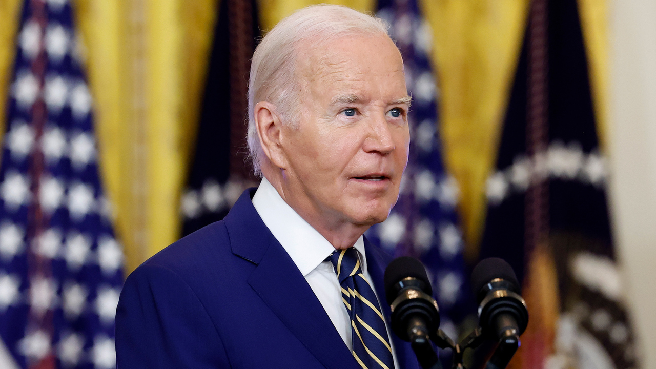 Biden issues new executive action: Much of southern border to close at midnight