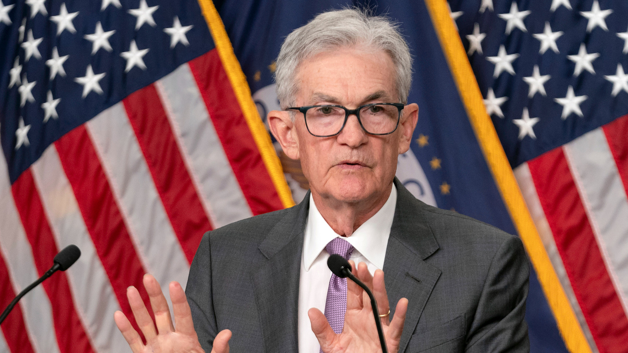 'The time has come': Fed's Powell sees rate cuts with inflation easing ...
