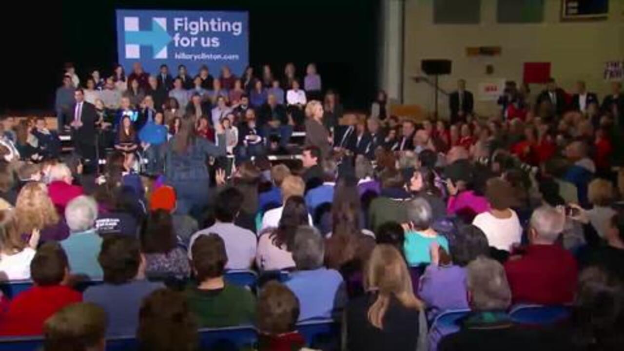 Heckler Confronts Hillary Clinton Over Bill Clintons Conduct Politico