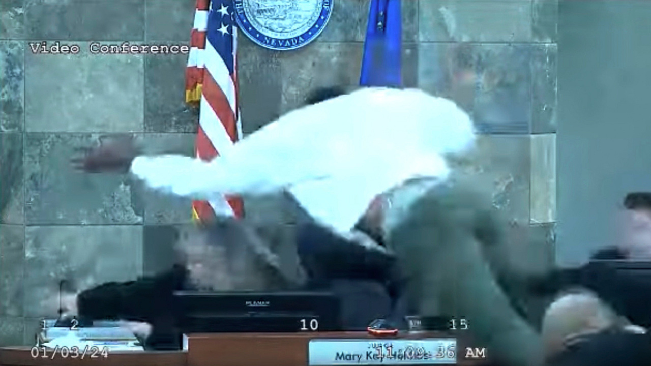 Nevada judge attacked by airborne defendant during sentencing in Vegas courtroom