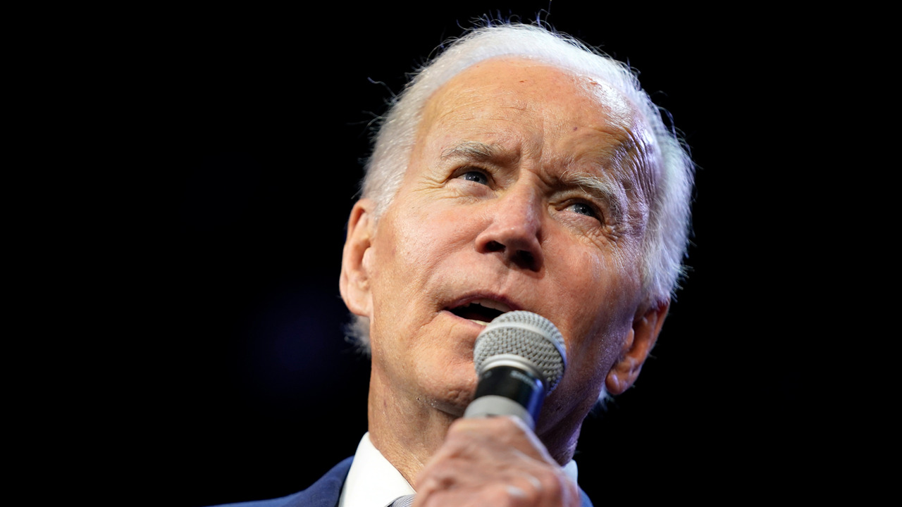 Biden issues a 2023 pledge to Dems: Hold on to Congress and I’ll sign abortion rights into law – POLITICO