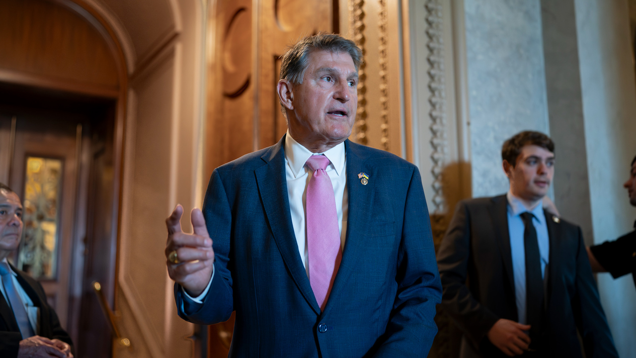 Manchin addresses third-party speculation as he prepares to headline No Labels event