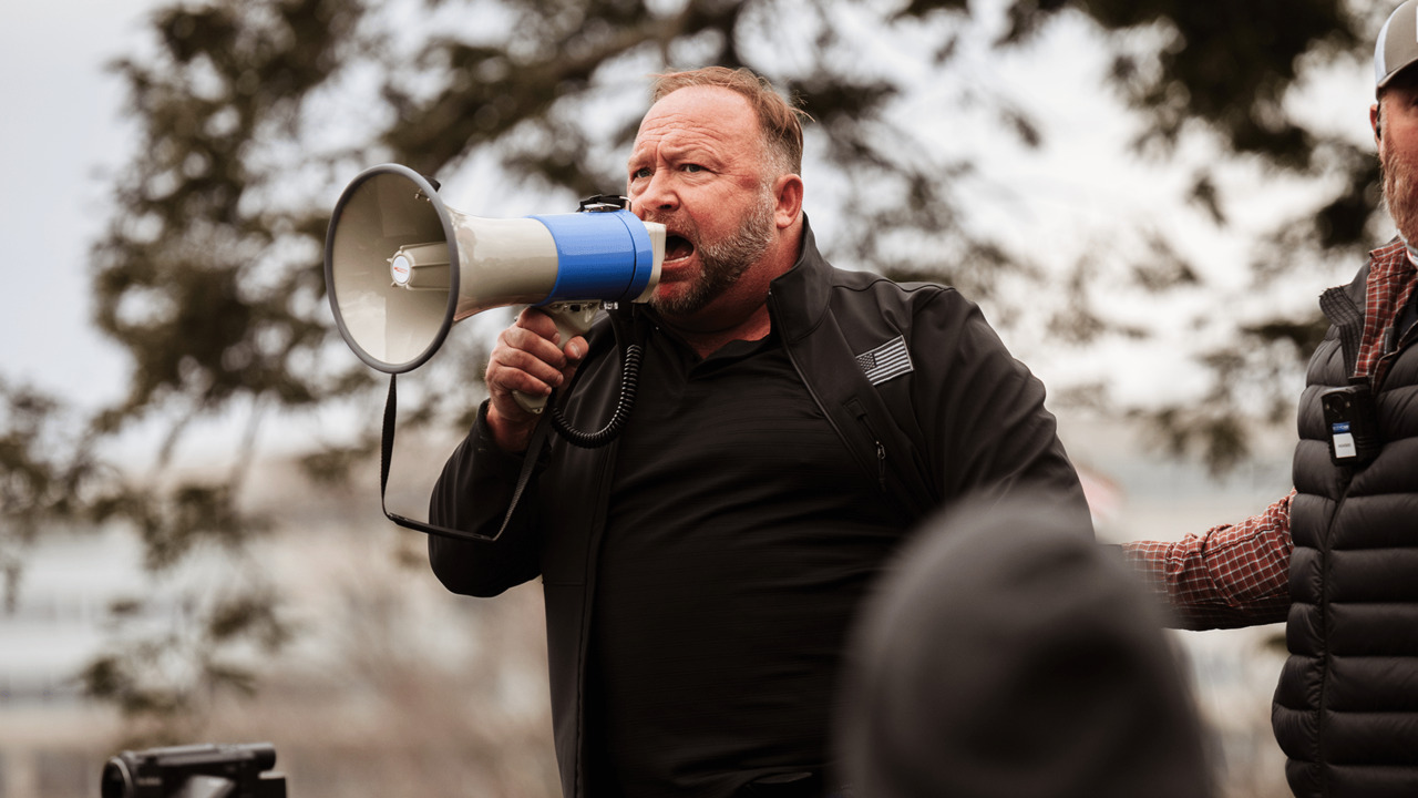 Alex Jones gives what he calls his ‘unofficial testimony’ after sitting with Jan. 6 panel