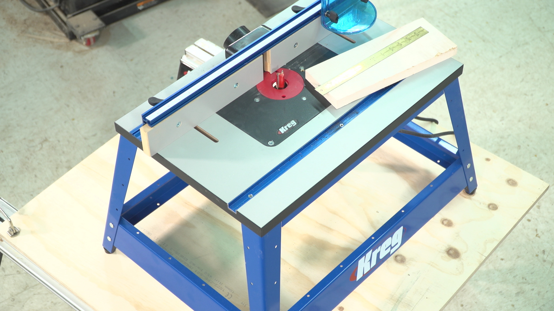 Use Your Router Table as a Jointer | WoodWorkers Guild of America