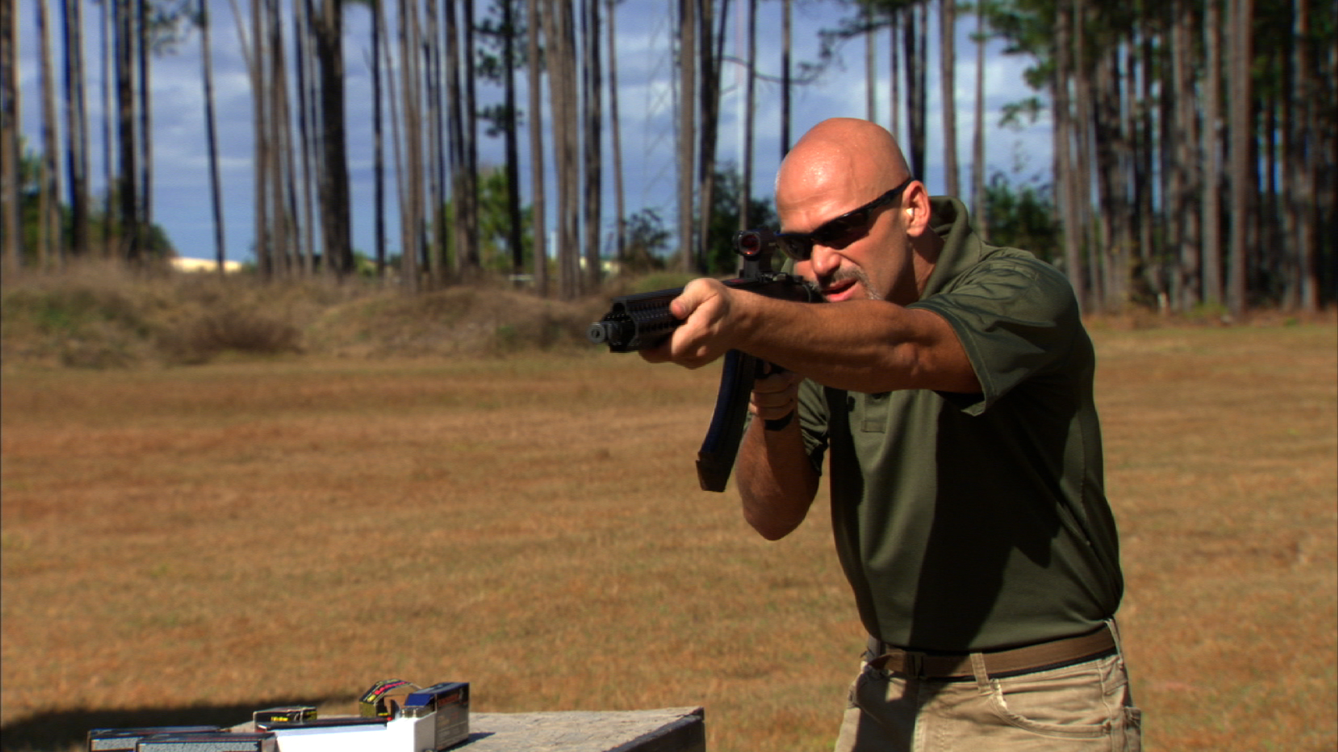 100 Yards Sniper Head Shot Paintball Gun Demo 