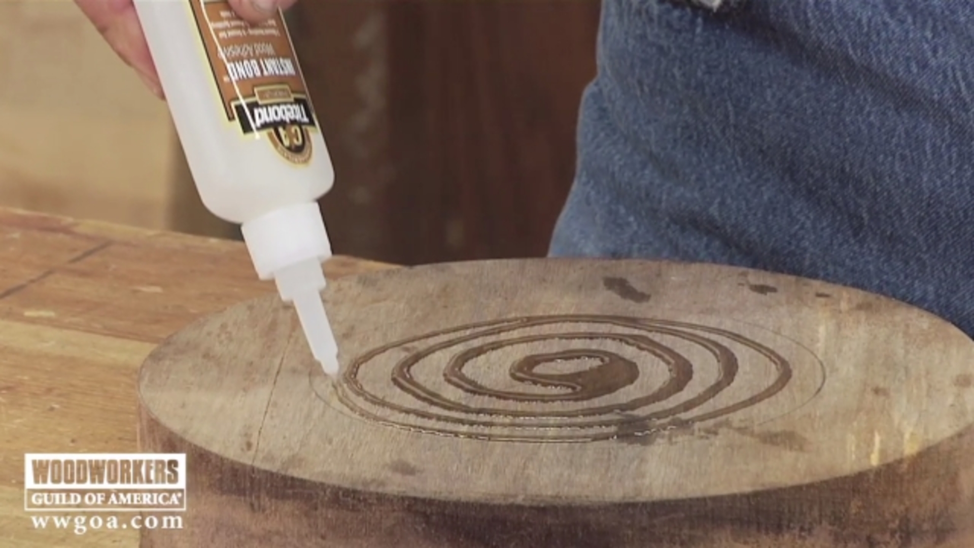 Wood Glue For Furniture Making, What Is The Different And Benefits Of Them ?