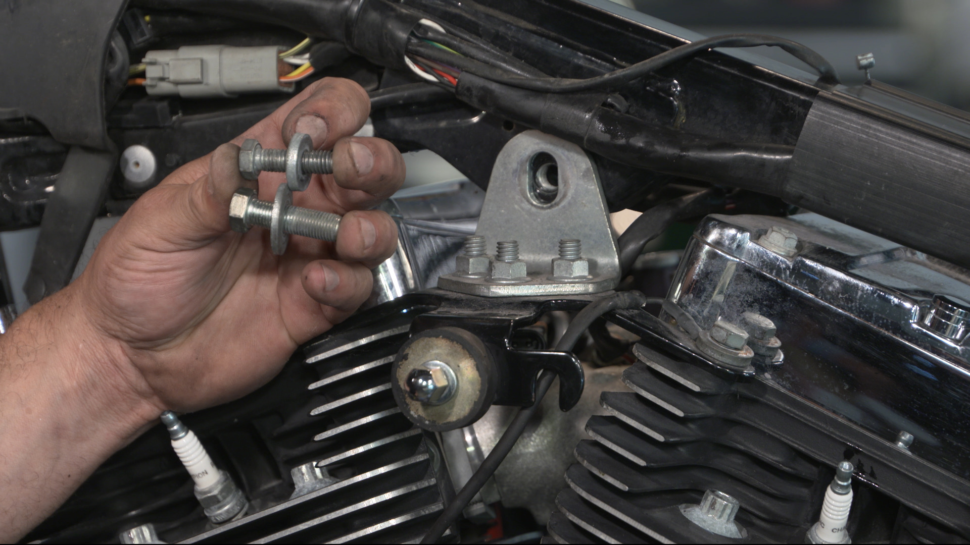 Fixing motor clearance mounts